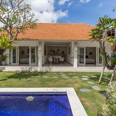 Villa Made Umalas 2Br With Private Pool Canggu  Exterior photo